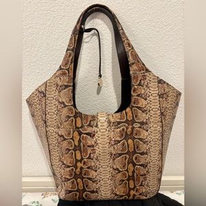 NWOT  Brahmin Melbourne Carla Hazelnut Shenandoa Embossed Leather Large Handbag